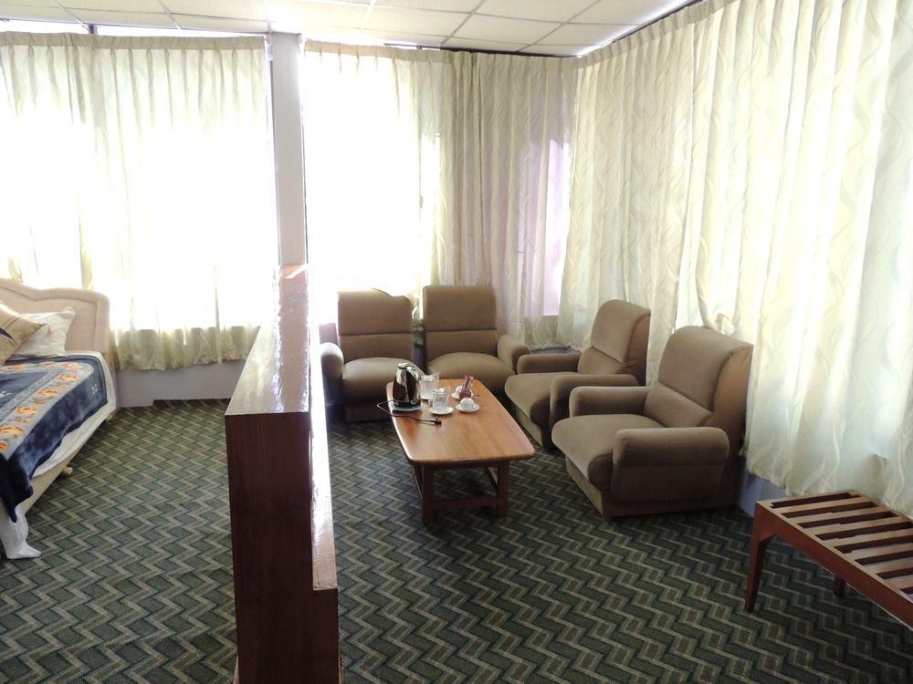 Taunggyi Hotel Екстер'єр фото